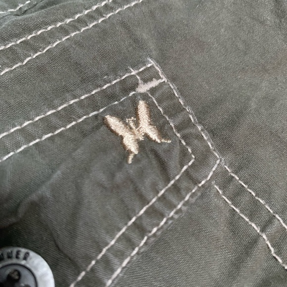 ROADRUNNER Capris - Picture 8 of 8